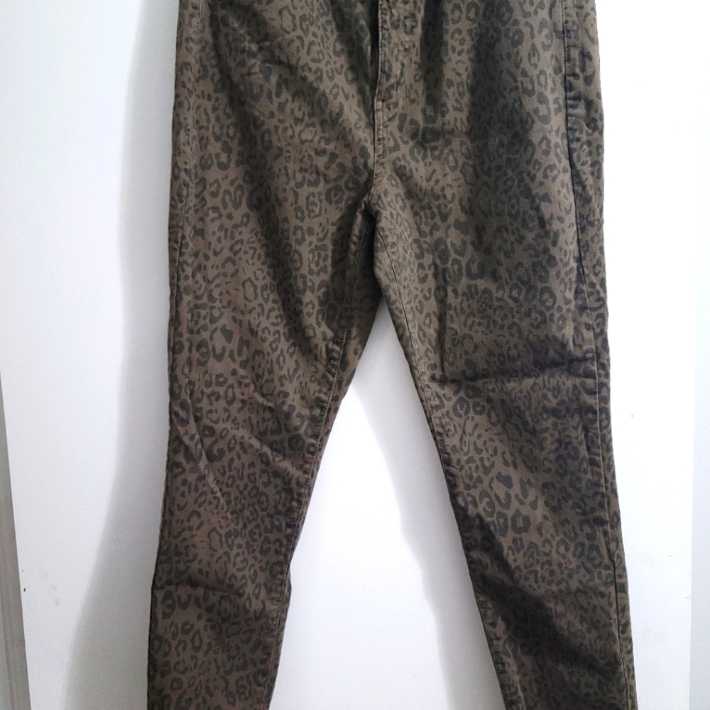 3 for $30 SO cheetah jeggings